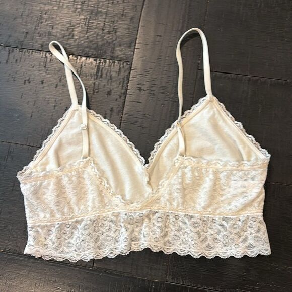 Love by Gap Lace Lined Cream Bralette Medium - Picture 3 of 6